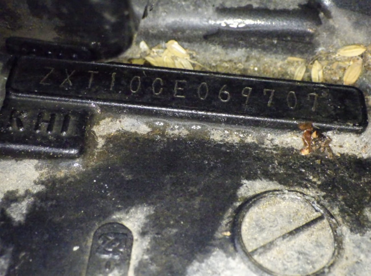 Мотоцикл Kawasaki GPZ1100 з пробігом 6443 km