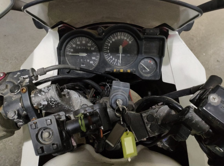 Мотоцикл Kawasaki GPX250R з пробігом 28367 km