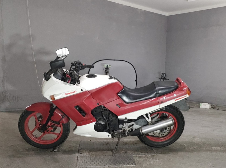 Мотоцикл Kawasaki GPX250R з пробігом 28367 km