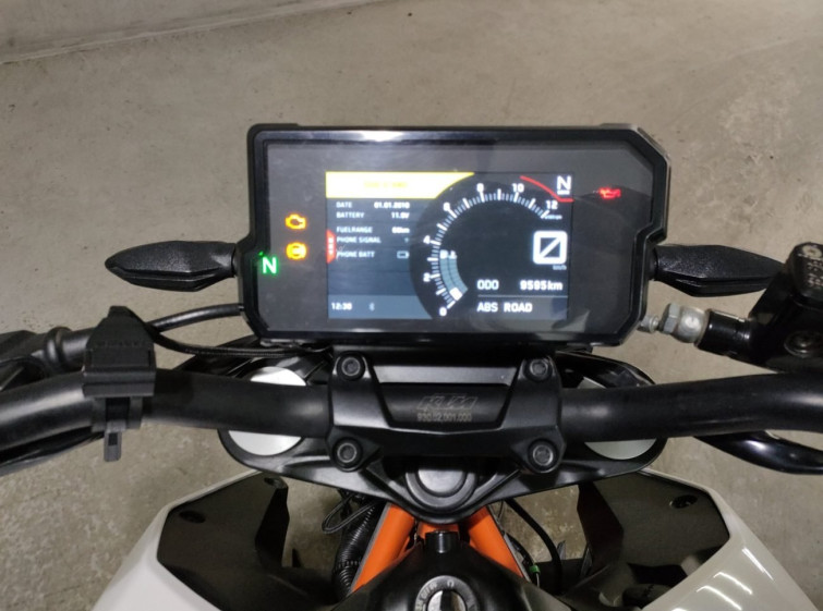 Мотоцикл KTM 390 DUKE с пробегом 9595 km
