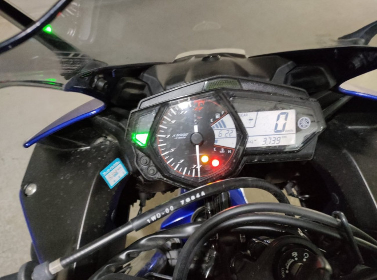 Мотоцикл Yamaha YZF-R3 с пробегом 3738 km