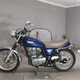 Мотоцикл Yamaha SR400 с пробегом 2412 km