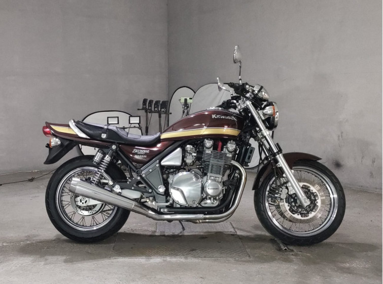 Мотоцикл Kawasaki ZEPHYR1100RS с пробегом 8324 km