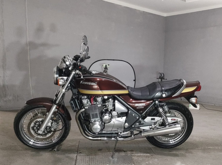 Мотоцикл Kawasaki ZEPHYR1100RS с пробегом 8324 km