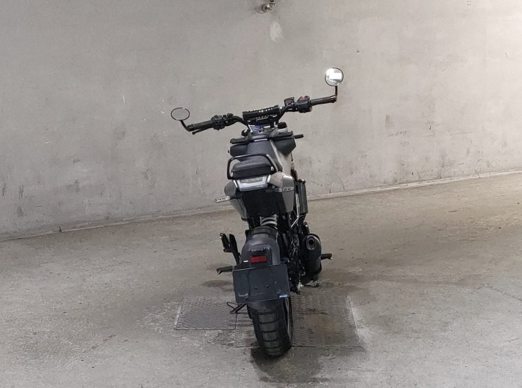 Мотоцикл Husqvarna SVARTPILEN 401 с пробегом 11639 km