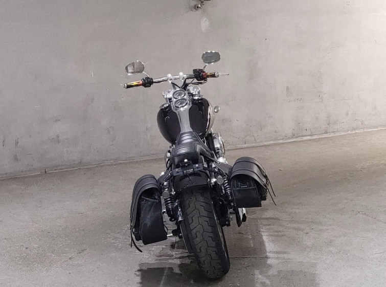 Мотоцикл HD LOW RIDER FXDL1580 с пробегом 18759 km
