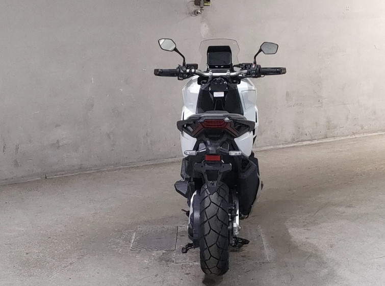 Мотоцикл Honda X-ADV750 з пробігом 954 km