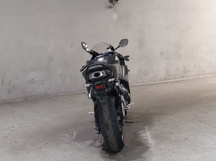 Мотоцикл Honda CBR600RR с пробегом 3305 km