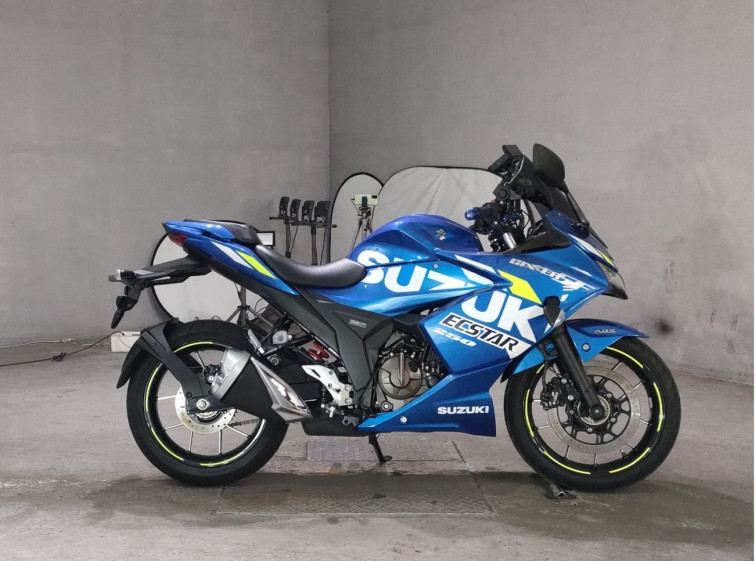 Мотоцикл Suzuki GIXXER SF250 с пробегом 2709 km