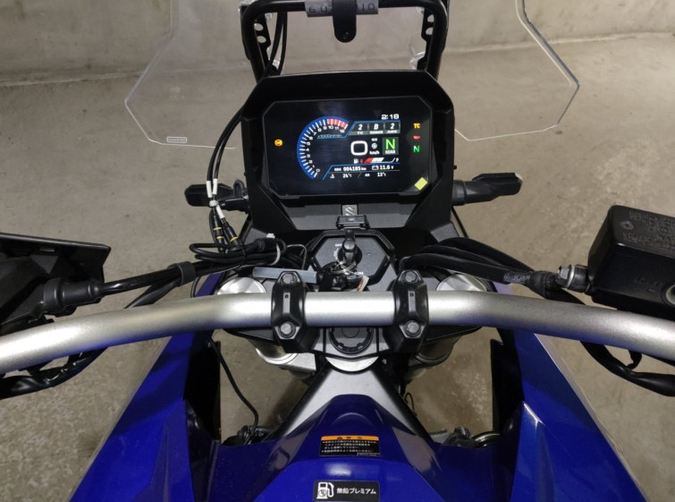 Мотоцикл Suzuki v-strom800 з пробігом 4185 km