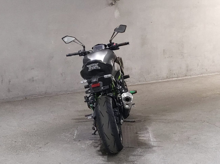 Мотоцикл Kawasaki Z900 з пробігом 4469 km
