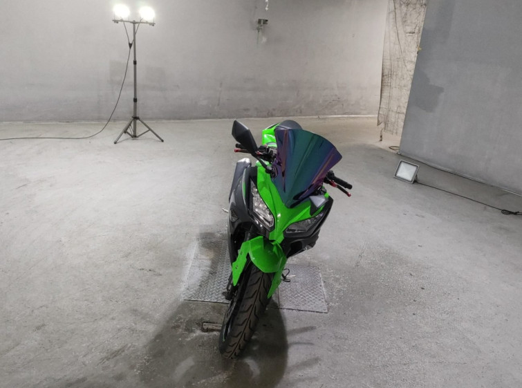 Мотоцикл Kawasaki NINJA250 з пробігом 9574 km