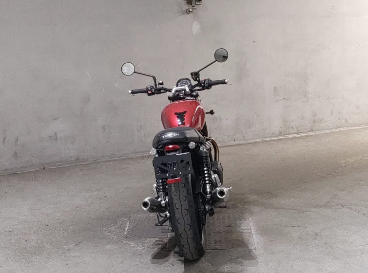 Мотоцикл Triumph STREET TWIN 900 з пробігом 14645 km