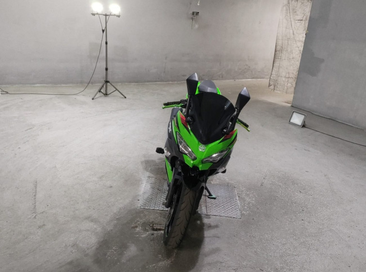 Мотоцикл Kawasaki NINJA400 с пробегом 45921 km