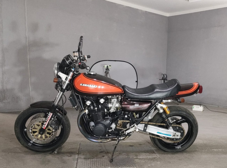 Мотоцикл Kawasaki Z1 900 SUPERFOUR с пробегом 2004 km