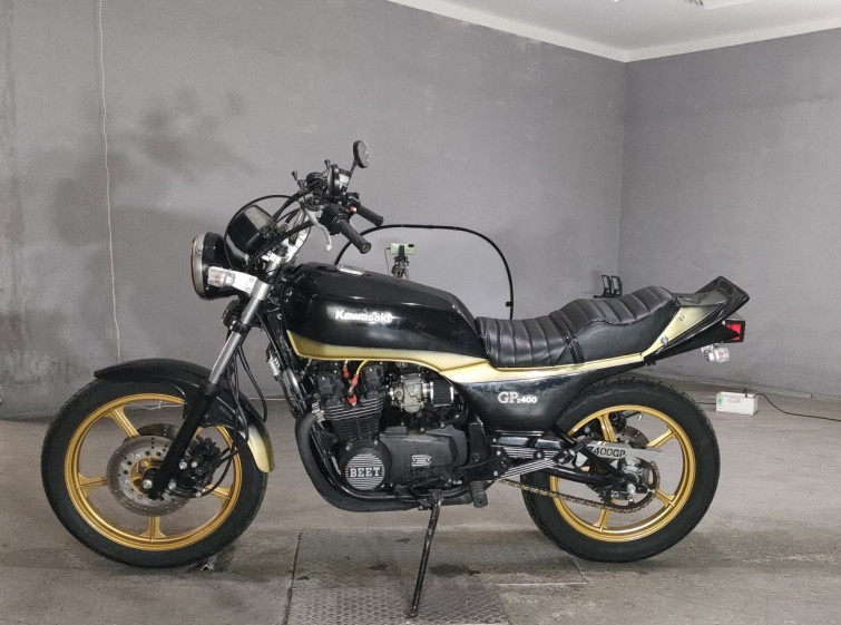 Мотоцикл Kawasaki Z400GP з пробігом 29562 km