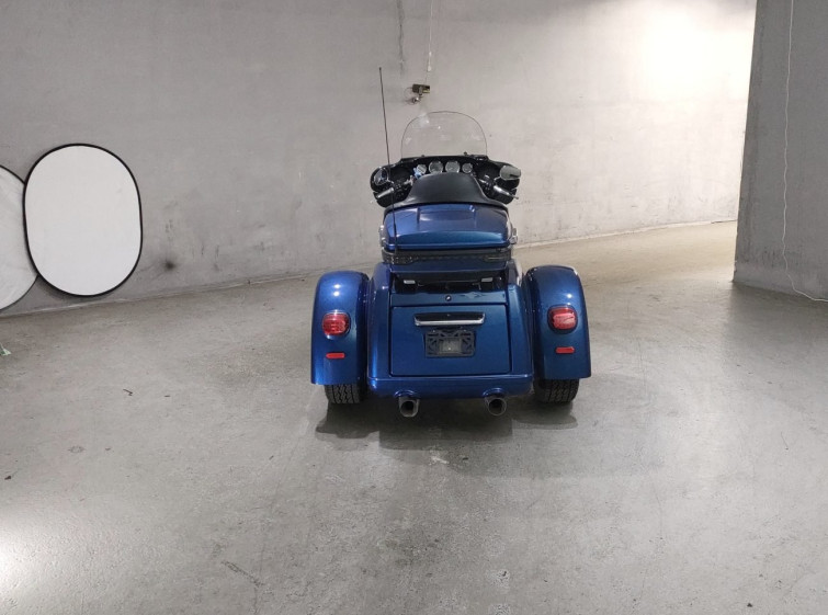 Мотоцикл HD ELECTRA GLIDE FLHTCU1750 TRIKE с пробегом 18223 km