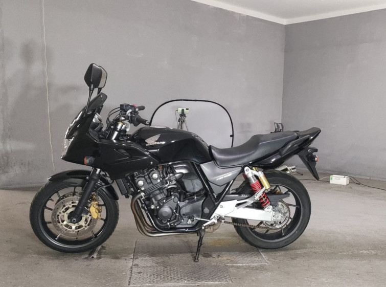 Мотоцикл Honda CB400SFVA с пробегом 30787 km