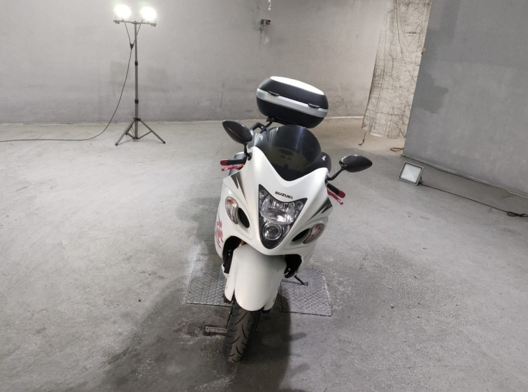 Мотоцикл Suzuki GSX1300R HAYABUSA с пробегом 37220 km