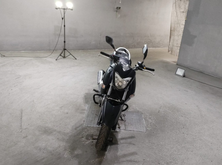 Мотоцикл Suzuki GSR250 з пробігом 4530 km