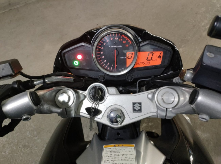 Мотоцикл Suzuki GSR250 з пробігом 4530 km