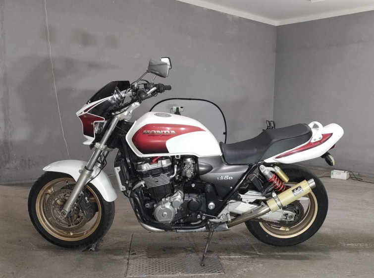 Мотоцикл Honda CB1300SF з пробігом 41232 km