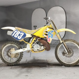 Мотоцикл Suzuki RM250
