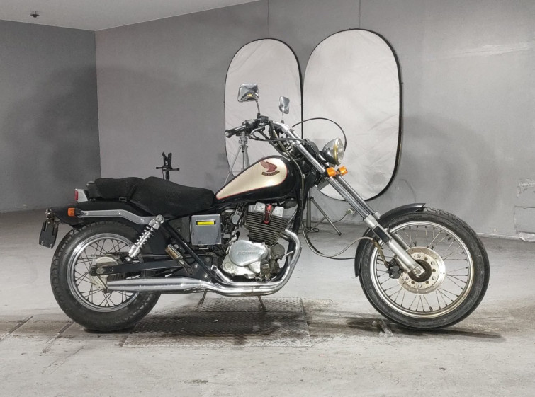 Мотоцикл Honda REBEL CMX250 с пробегом 7392 km