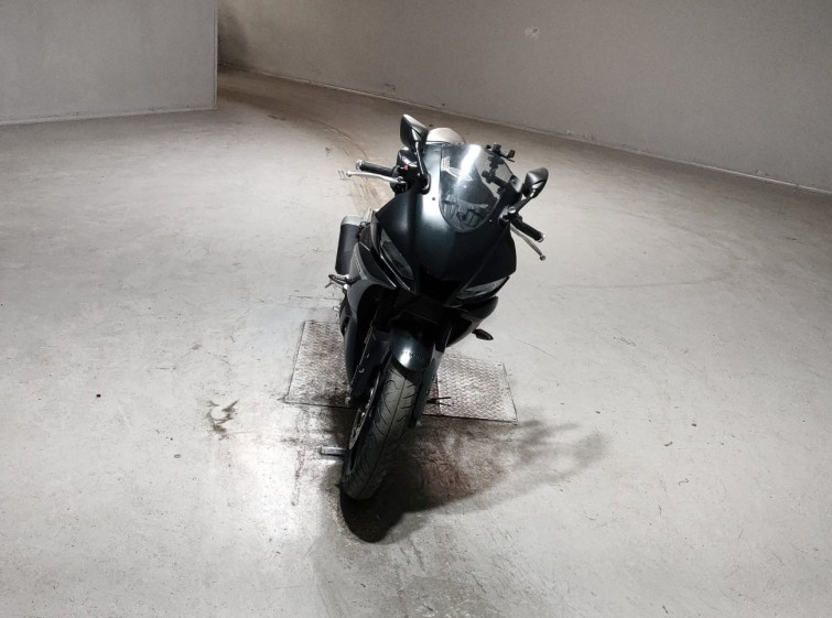 Мотоцикл Yamaha YZF-R25 з пробігом 15666 km