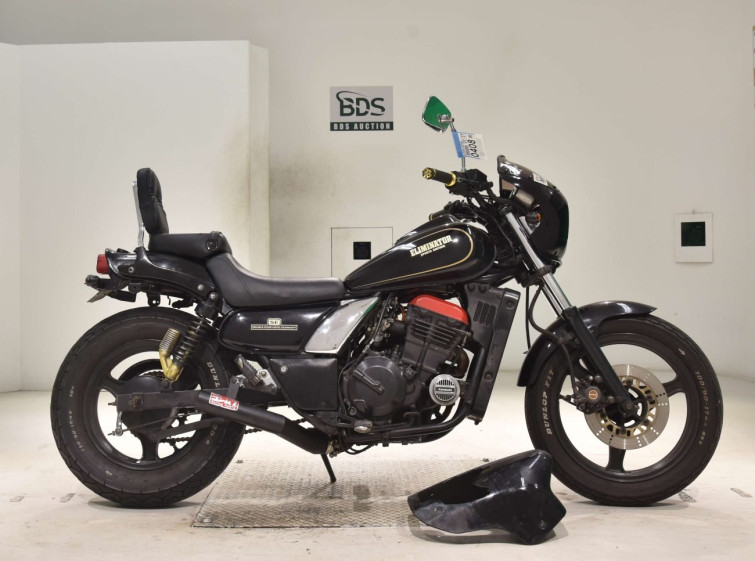 Мотоцикл Kawasaki ELIMINATOR 250SE с пробегом 60350 km