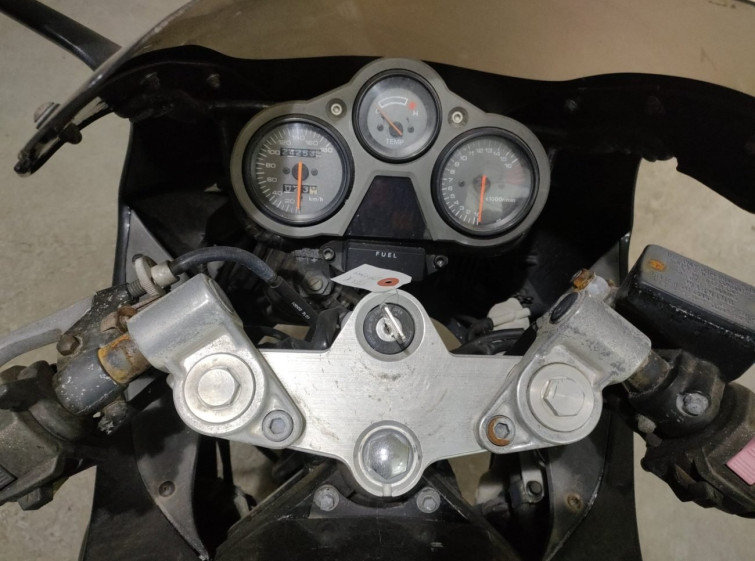 Мотоцикл Suzuki ACROSS с пробегом 24253 km