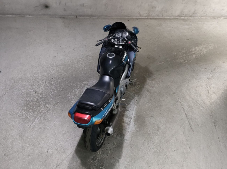 Мотоцикл Kawasaki ZZ-R400 з пробігом 43895 km