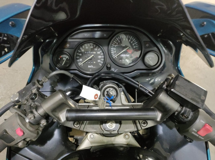 Мотоцикл Kawasaki ZZ-R400 з пробігом 43895 km