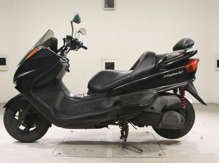 Мотоцикл Yamaha MAJESTY 250C с пробегом 61872 km