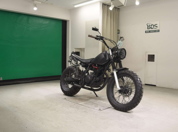 Мотоцикл Yamaha TW200E з пробігом 8946 km