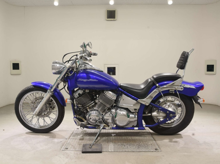 Мотоцикл Yamaha DRAGSTAR XVS400 з пробігом 26148 km