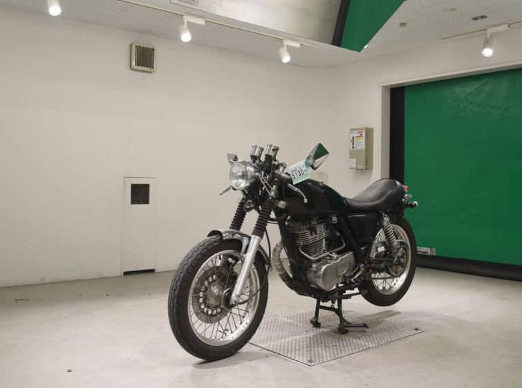 Мотоцикл Yamaha SR400 з пробігом 30951 km