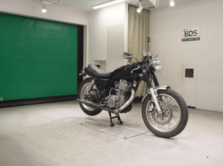 Мотоцикл Yamaha SR400 з пробігом 30951 km