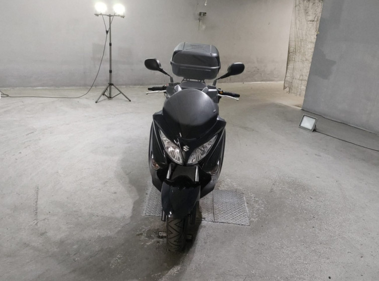 Мотоцикл Suzuki BURGMAN200 з пробігом 1830 km