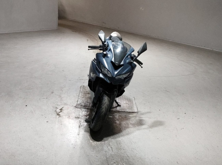 Мотоцикл Kawasaki NINJA ZX-25R с пробегом 1674 km