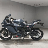 Мотоцикл Kawasaki NINJA ZX-25R с пробегом 1674 km