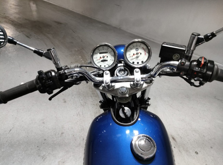 Мотоцикл Yamaha SR400 с пробегом 11062 km