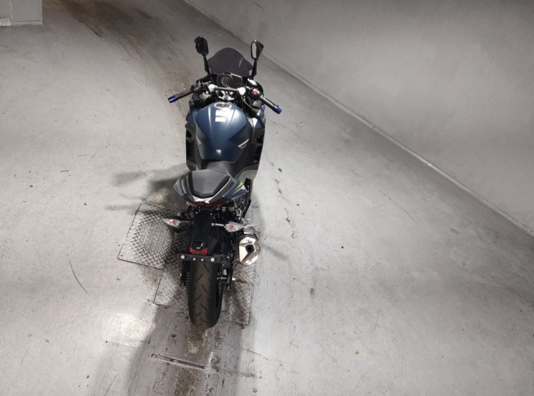 Мотоцикл Kawasaki NINJA400 с пробегом 6975 km