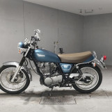 Мотоцикл Yamaha SR400 с пробегом 3205 km