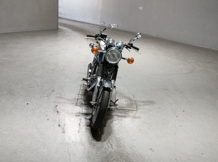 Мотоцикл Yamaha SR400 с пробегом 3205 km