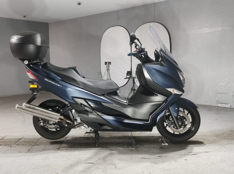 Мотоцикл Suzuki BURGMAN400 з пробігом 16940 km