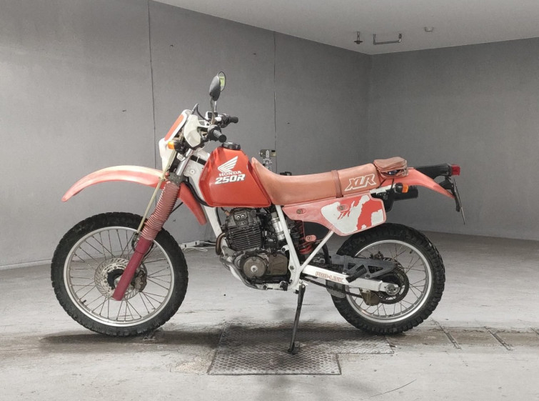 Мотоцикл Honda XLR250R с пробегом 8115 km