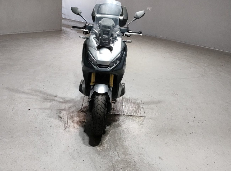 Мотоцикл Honda X-ADV750 с пробегом 98331 km