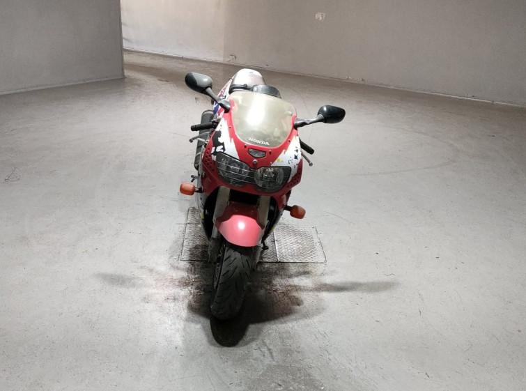 Мотоцикл Honda CBR900RR с пробегом 70417 km