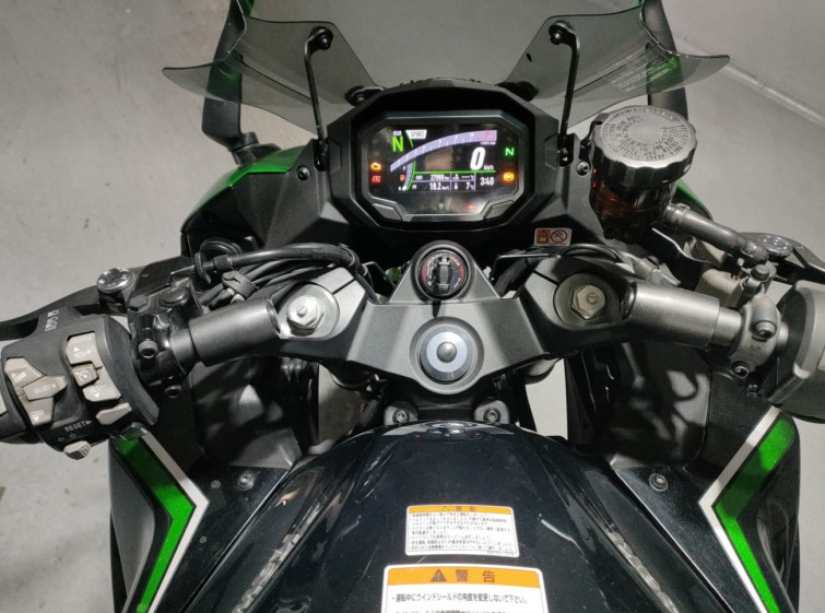 Мотоцикл Kawasaki NINJA1000SX з пробігом 27869 km